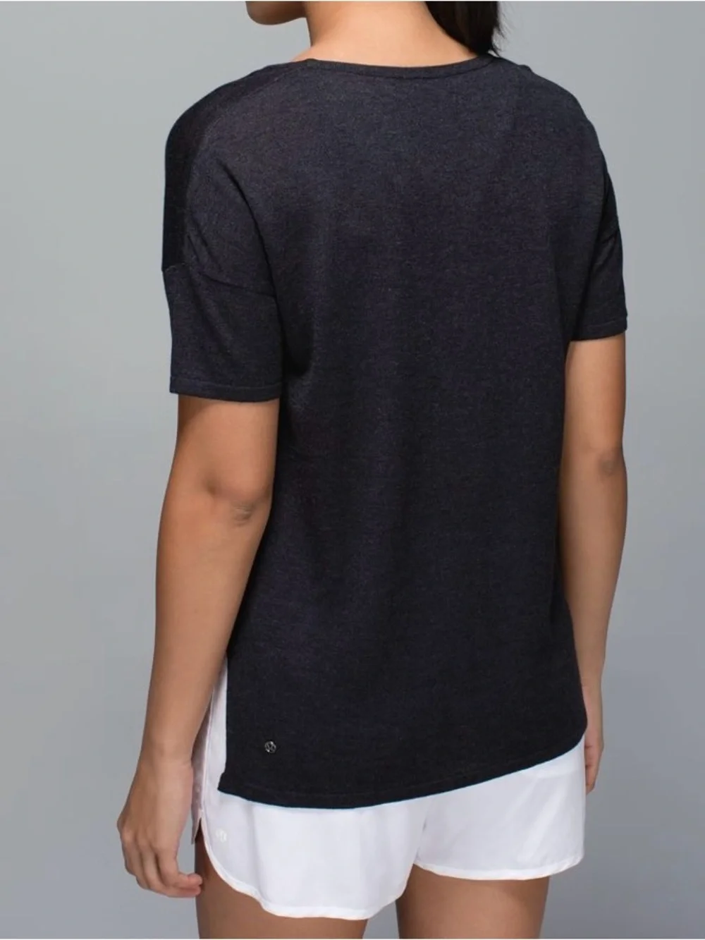 Lululemon Heathered Black Daya Knit Tee size M/L